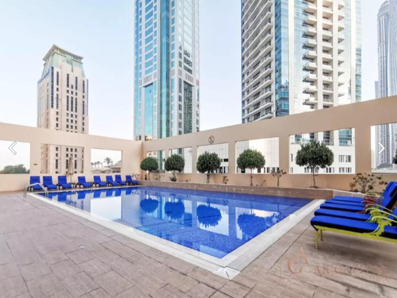 Lovely Eye & Sea View, 3 Mints To Beach Apartment *